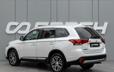 Mitsubishi Outlander III рестайлинг 3, 2018 год, 2 150 000 рублей, 2 фотография