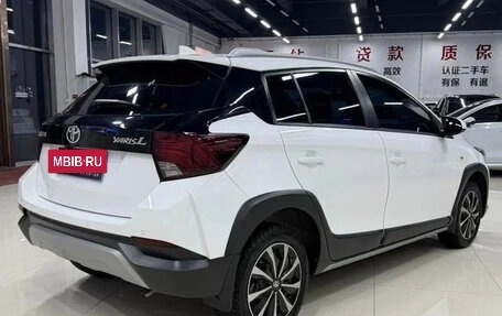 Toyota Yaris XP150 рестайлинг, 2022 год, 1 020 000 рублей, 5 фотография