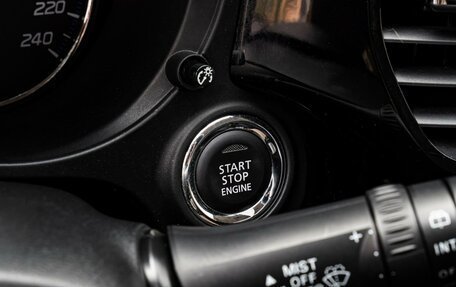 Mitsubishi Outlander III рестайлинг 3, 2018 год, 2 150 000 рублей, 19 фотография