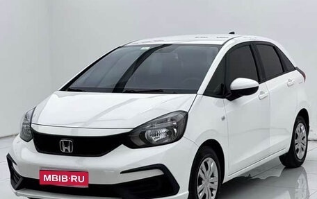 Honda Fit, 2021 год, 1 140 000 рублей, 1 фотография