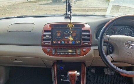 Toyota Camry V40, 2002 год, 900 000 рублей, 7 фотография