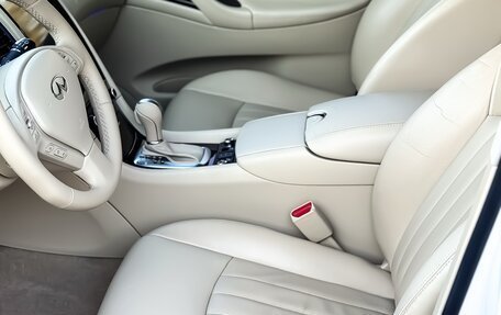 Infiniti EX, 2011 год, 2 300 000 рублей, 27 фотография