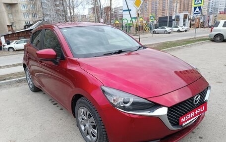 Mazda 2 III, 2020 год, 1 400 000 рублей, 2 фотография