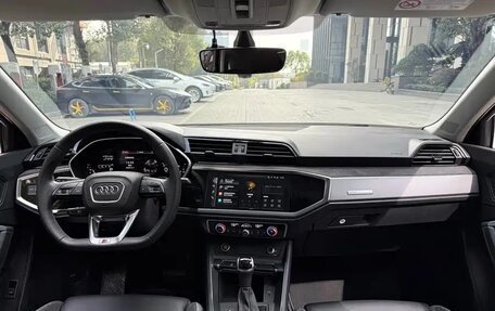 Audi Q3, 2023 год, 1 908 800 рублей, 10 фотография