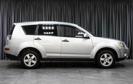 Mitsubishi Outlander III рестайлинг 3, 2007 год, 740 000 рублей, 5 фотография