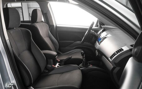 Mitsubishi Outlander III рестайлинг 3, 2007 год, 740 000 рублей, 8 фотография