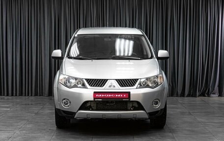 Mitsubishi Outlander III рестайлинг 3, 2007 год, 740 000 рублей, 3 фотография