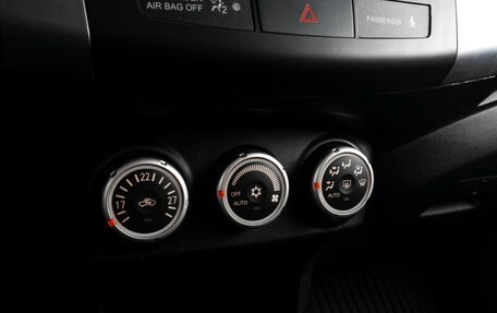 Mitsubishi Outlander III рестайлинг 3, 2007 год, 740 000 рублей, 18 фотография
