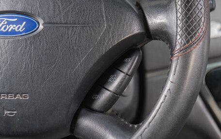 Ford Focus IV, 2001 год, 299 000 рублей, 15 фотография