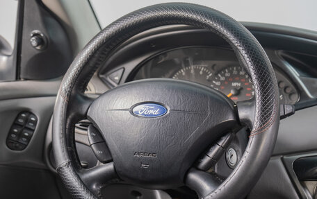 Ford Focus IV, 2001 год, 299 000 рублей, 13 фотография