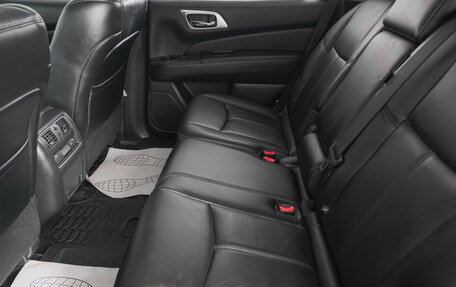 Nissan Pathfinder, 2015 год, 2 299 000 рублей, 10 фотография