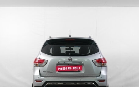 Nissan Pathfinder, 2015 год, 2 299 000 рублей, 6 фотография