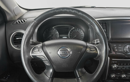 Nissan Pathfinder, 2015 год, 2 299 000 рублей, 16 фотография