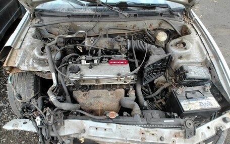 Mitsubishi Galant VIII, 2002 год, 60 000 рублей, 2 фотография