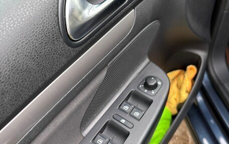 Volkswagen Jetta VI, 2010 год, 980 000 рублей, 25 фотография
