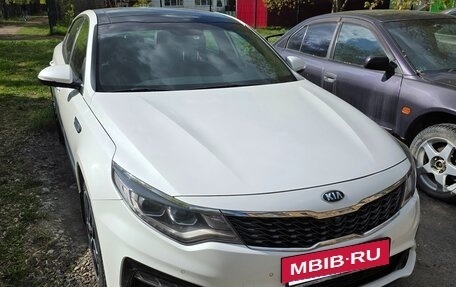 KIA Optima IV, 2018 год, 2 600 000 рублей, 8 фотография