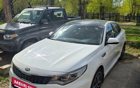 KIA Optima IV, 2018 год, 2 600 000 рублей, 9 фотография