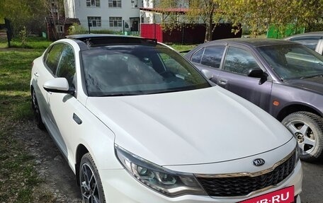 KIA Optima IV, 2018 год, 2 600 000 рублей, 17 фотография