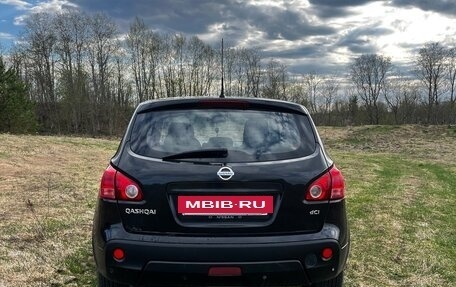 Nissan Qashqai, 2009 год, 630 000 рублей, 2 фотография