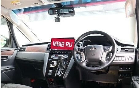 Mitsubishi Delica D:5 I, 2022 год, 2 800 000 рублей, 7 фотография