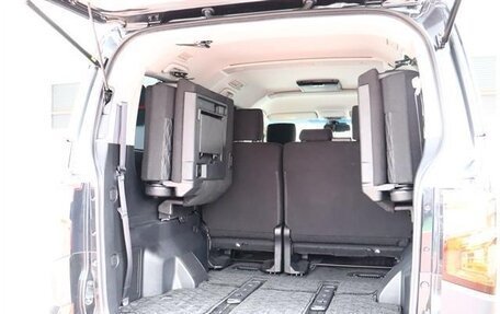 Mitsubishi Delica D:5 I, 2022 год, 2 800 000 рублей, 16 фотография