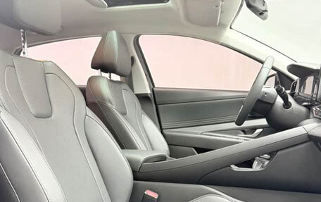 Hyundai Elantra, 2023 год, 1 521 000 рублей, 11 фотография