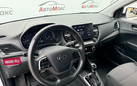 Hyundai Accent IV, 2022 год, 1 680 000 рублей, 7 фотография