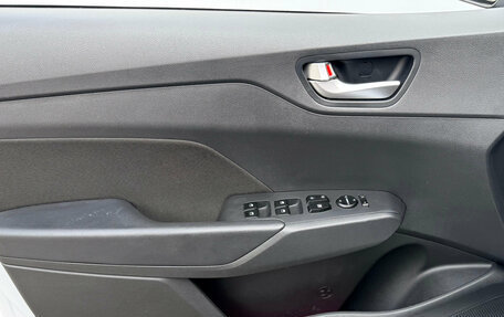 Hyundai Accent IV, 2022 год, 1 680 000 рублей, 17 фотография
