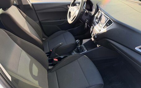 Hyundai Solaris II рестайлинг, 2020 год, 990 000 рублей, 15 фотография