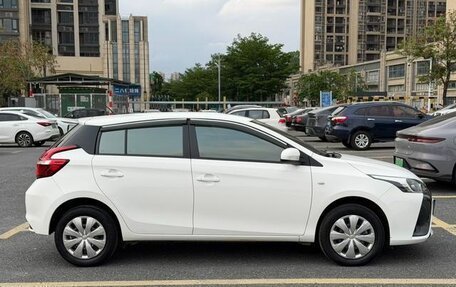 Toyota Yaris XP150 рестайлинг, 2021 год, 1 030 000 рублей, 7 фотография