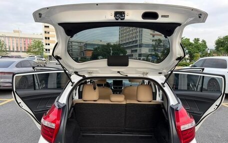 Toyota Yaris XP150 рестайлинг, 2021 год, 1 030 000 рублей, 18 фотография
