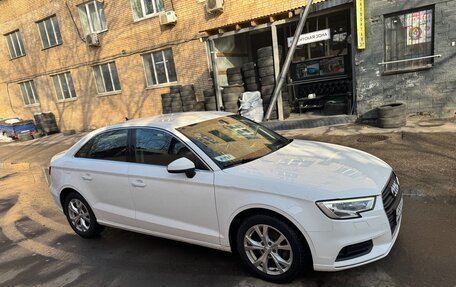 Audi A3, 2019 год, 1 450 000 рублей, 2 фотография