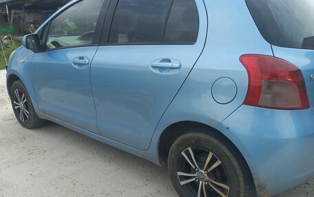 Toyota Vitz, 2005 год, 400 000 рублей, 6 фотография