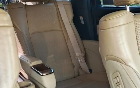 Toyota Vellfire II, 2016 год, 3 750 000 рублей, 7 фотография