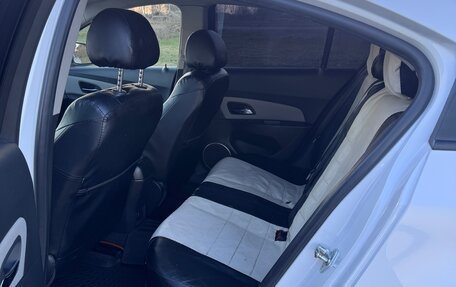 Chevrolet Cruze II, 2014 год, 630 000 рублей, 9 фотография