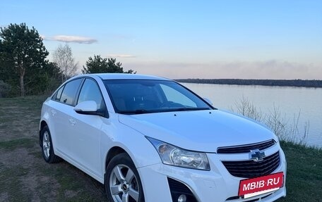 Chevrolet Cruze II, 2014 год, 630 000 рублей, 2 фотография