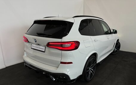 BMW X5, 2019 год, 6 000 000 рублей, 5 фотография