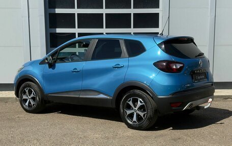 Renault Kaptur I рестайлинг, 2017 год, 1 600 000 рублей, 3 фотография