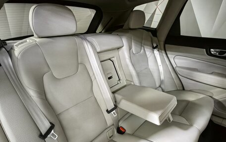Volvo XC60 II, 2021 год, 4 380 000 рублей, 17 фотография