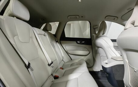 Volvo XC60 II, 2021 год, 4 380 000 рублей, 16 фотография