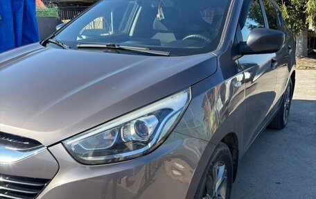 Hyundai ix35 I рестайлинг, 2015 год, 1 210 000 рублей, 2 фотография