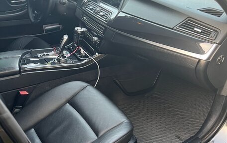 BMW 5 серия, 2011 год, 1 400 000 рублей, 4 фотография