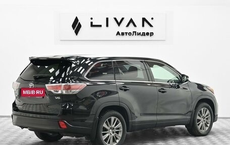 Toyota Highlander III, 2015 год, 2 795 000 рублей, 4 фотография