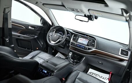 Toyota Highlander III, 2015 год, 2 795 000 рублей, 7 фотография