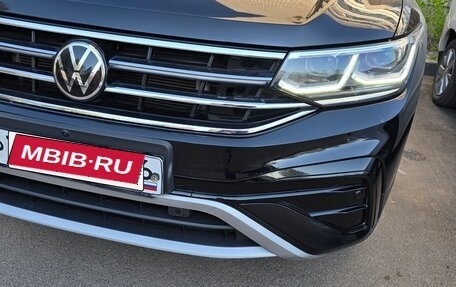 Volkswagen Tiguan II, 2022 год, 4 000 000 рублей, 1 фотография