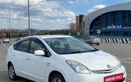 Toyota Prius, 2011 год, 890 000 рублей, 1 фотография