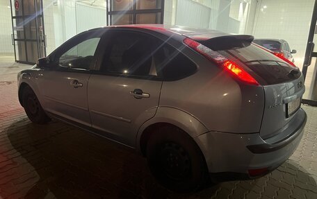 Ford Focus II рестайлинг, 2006 год, 400 000 рублей, 1 фотография