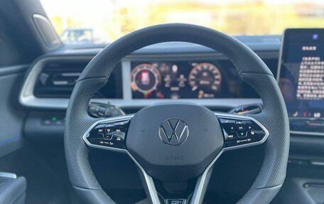 Volkswagen Teramont, 2026 год, 6 000 000 рублей, 24 фотография