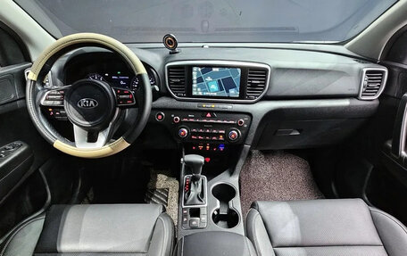 KIA Sportage IV рестайлинг, 2019 год, 2 100 000 рублей, 15 фотография