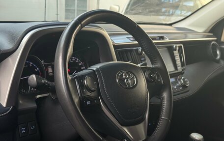 Toyota RAV4, 2017 год, 2 229 000 рублей, 6 фотография